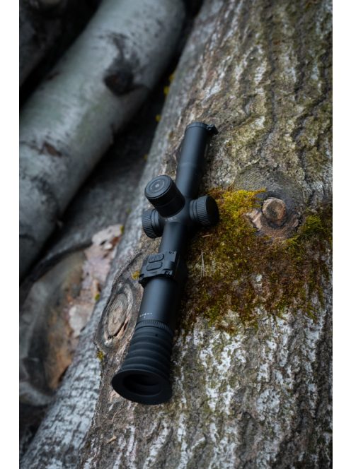PARD Night Stalker Mini 25 mm éjjellátó céltávcső és InfraX 940 fényvető